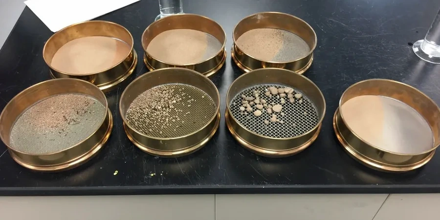 Grain Size Analysis (Sieve + Hydrometer) in Mildura